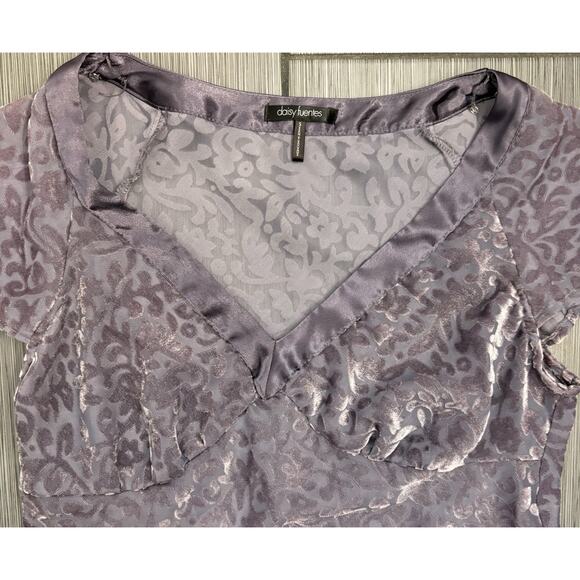 Daisy Fuentes Moda Gray Sheer Satin Trim Babydoll Blouse Velvet Burnout Small - Picture 2 of 5